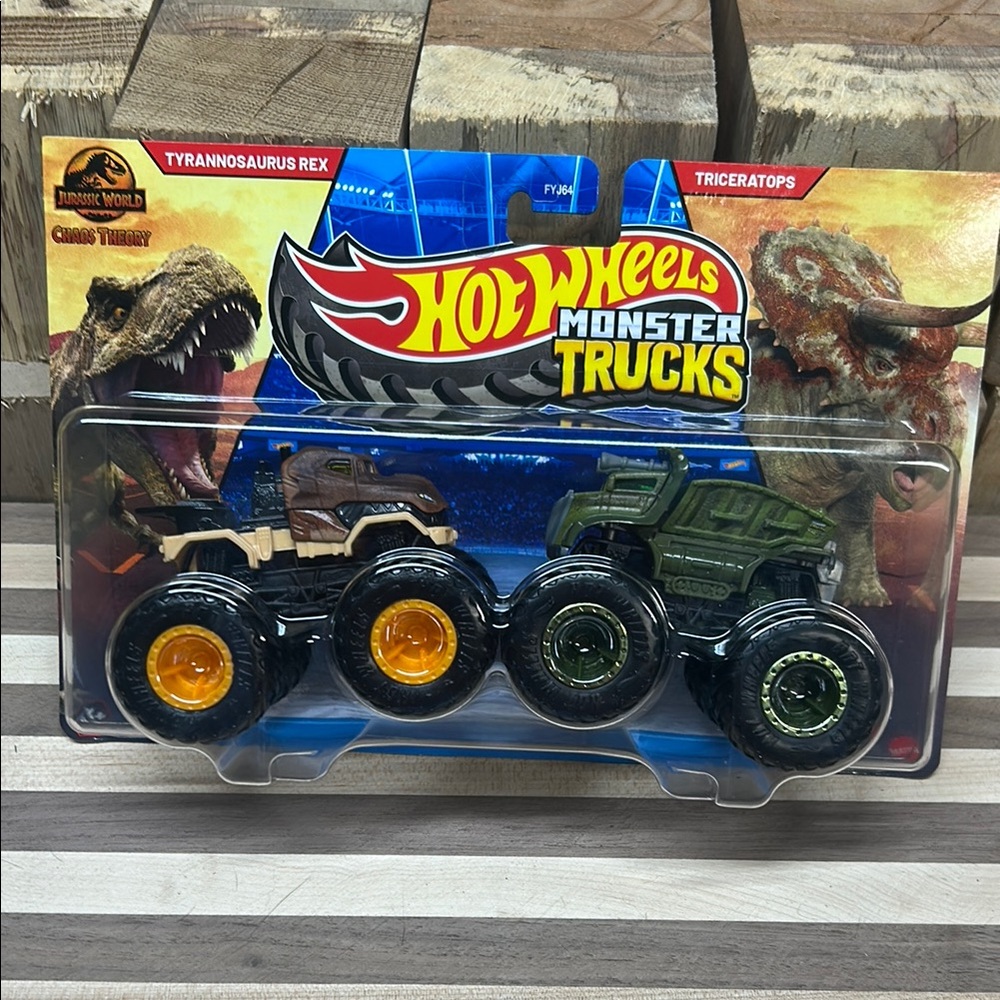 HOT WHEELS DEMOLITION DOUBLES MONSTER Trucks Tyrannosaurus Rex and Triceratops
